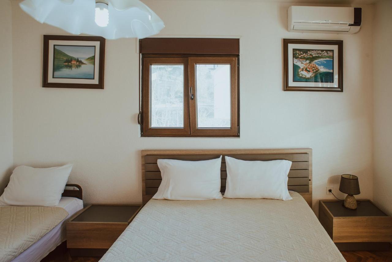 Azure Adriatic Apartment Kotor Exterior photo