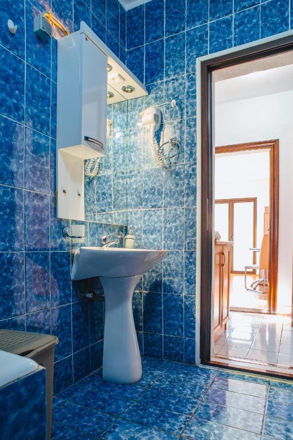 Azure Adriatic Apartment Kotor Exterior photo