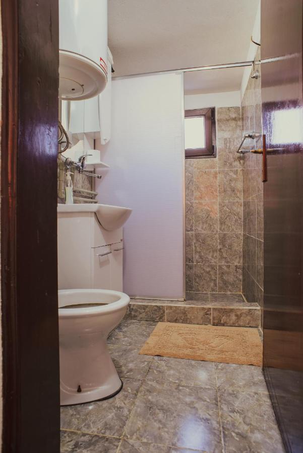 Azure Adriatic Apartment Kotor Exterior photo
