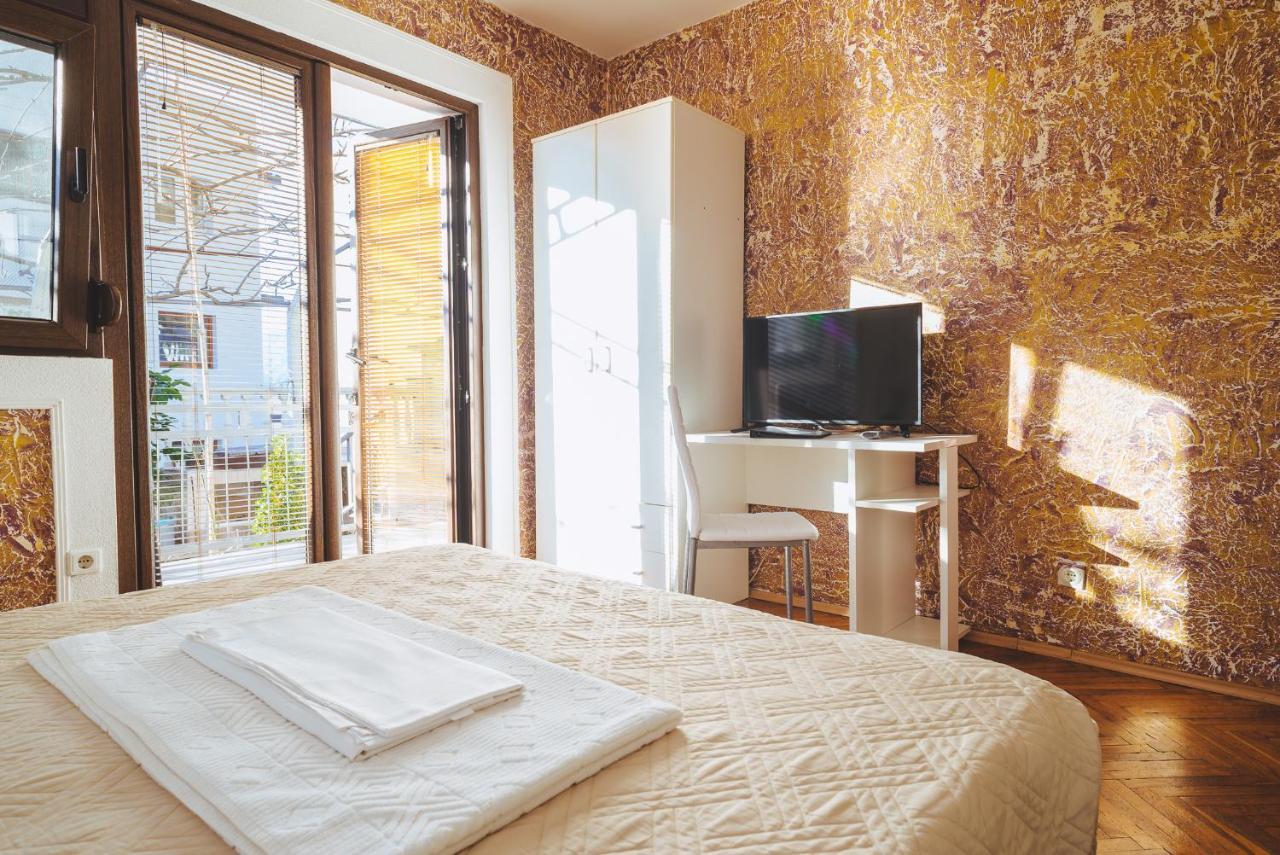 Azure Adriatic Apartment Kotor Exterior photo